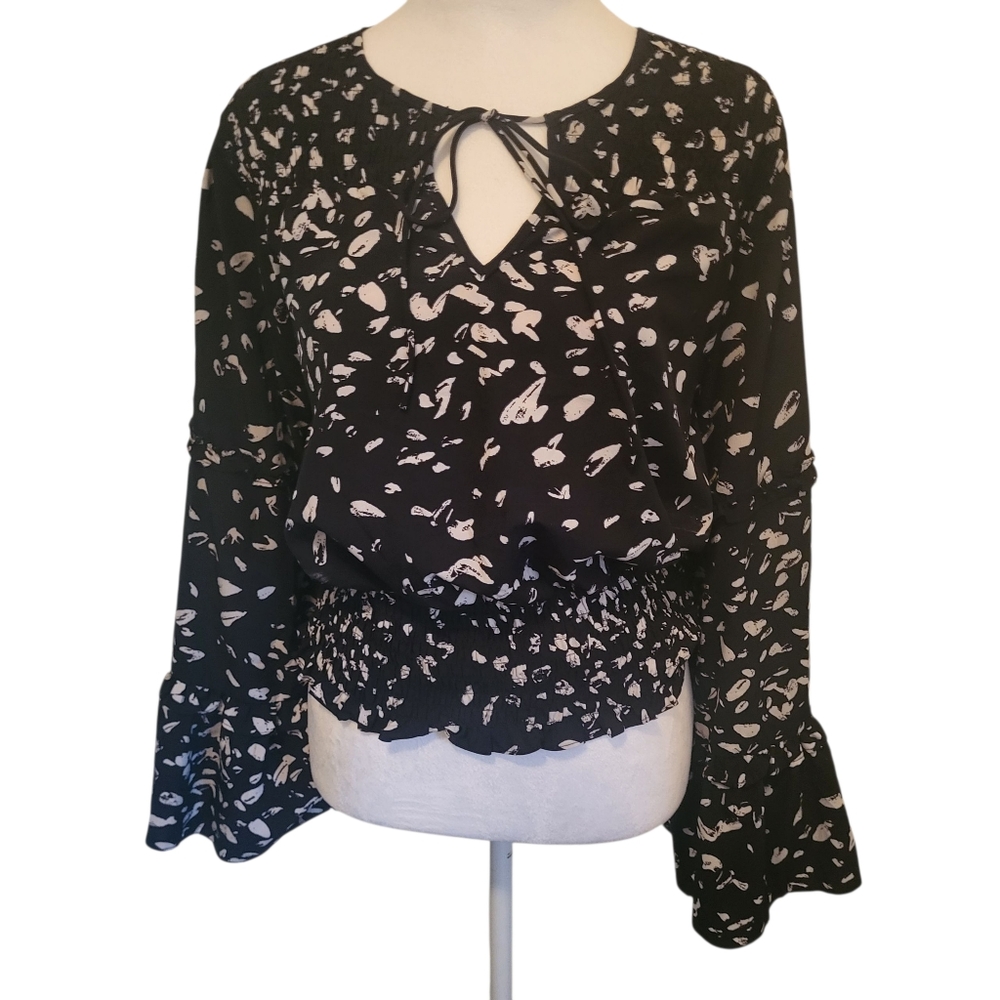 Gray Collective Floral Top Sz M
